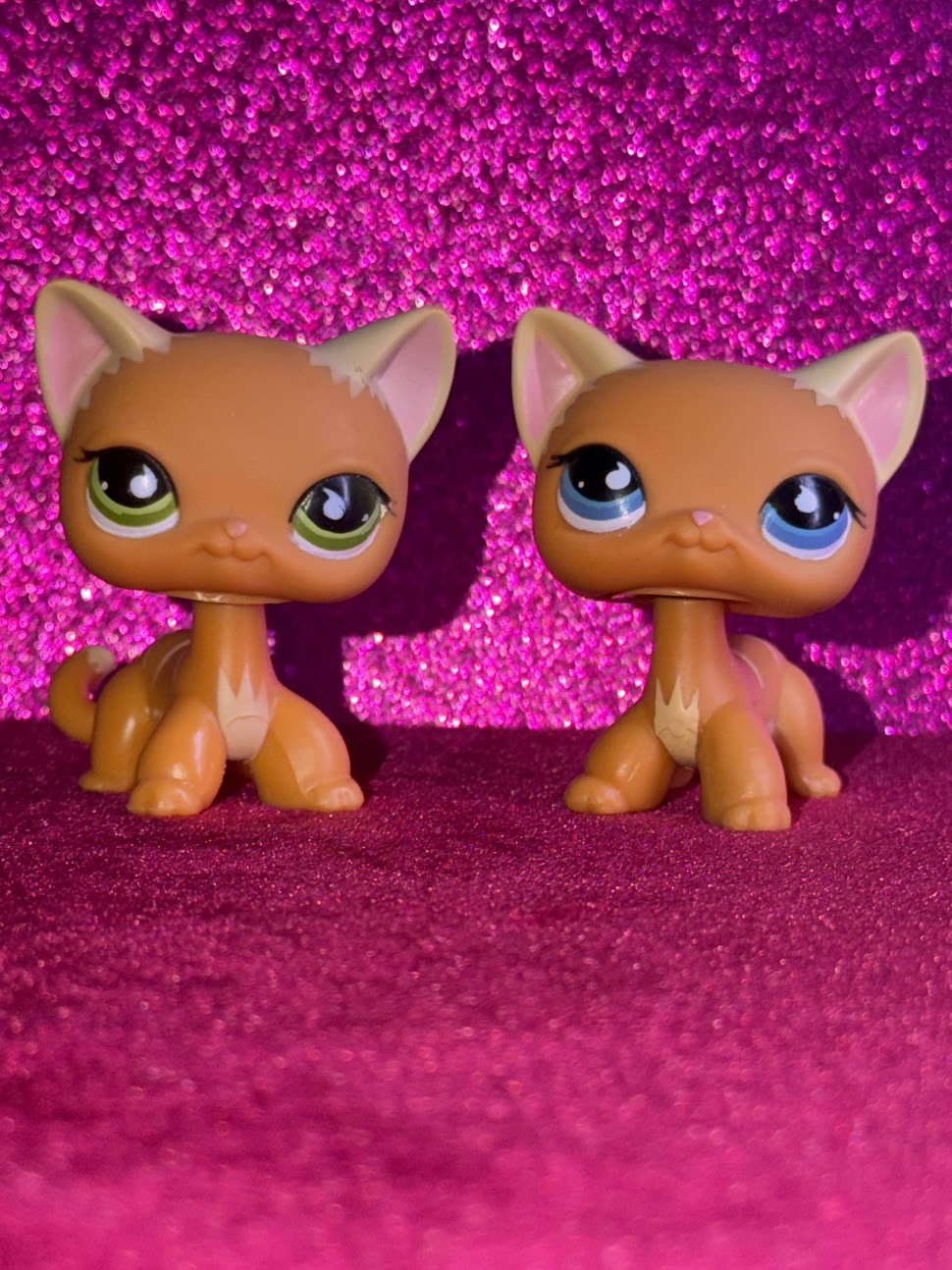 RARE LPS #525 Puzzle Set Exclusive — Matching Pair (Standard & Green Variant)