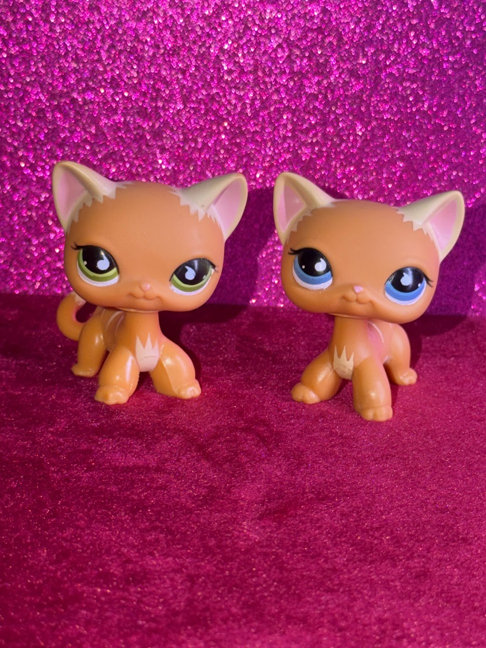 RARE LPS #525 Puzzle Set Exclusive — Matching Pair (Standard & Green Variant)